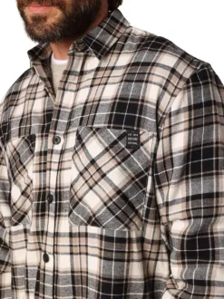 Chemise en coton écrue, noire et marron à motif écossais avec un col à rabats