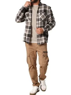 Chemise en coton écrue, noire et marron à motif écossais avec un col à rabats