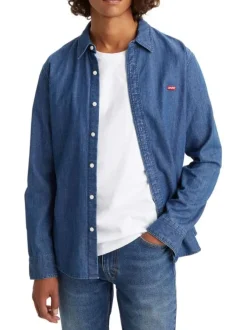 Chemise en coton indigo délavée avec un col français et une coupe slim