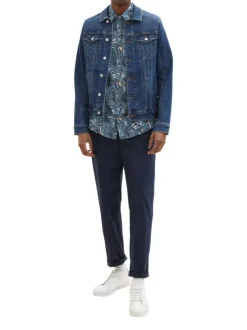 Chemise en coton marine imprimé feuille tropical à coupe droite et col italien