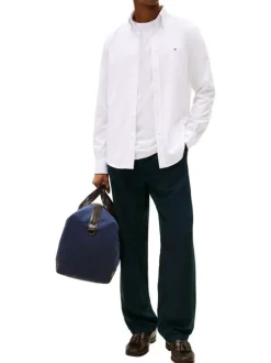 Chemise en coton mélangé blanche à coupe droite avec un col à rabats