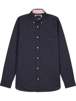 Chemise en coton noire à motifs avec une coupe droite et un col à revers