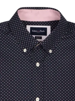Chemise en coton noire à motifs avec une coupe droite et un col à revers