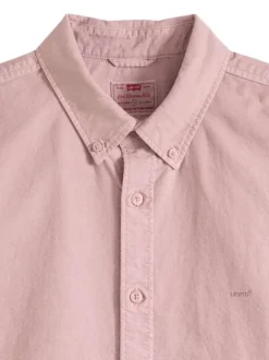 Chemise en coton rose à coupe droite pourvue d'un col boutonné
