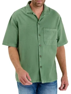 Chemise en coton verte à coupe droite pourvue d'un col cubain