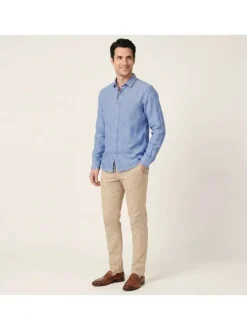 Chemise en lin et coton bleue unie pourvue d'un col français