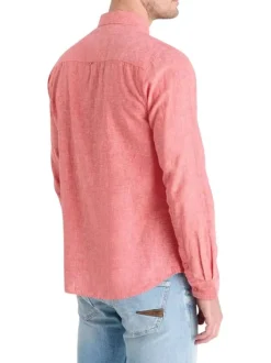 Chemise en lin et coton rouge unie avec une coupe regular fit