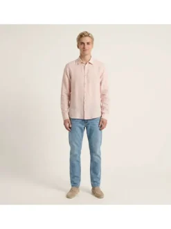 Chemise en lin rose à coupe droite pourvue d'un col à revers