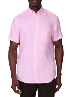 Chemise en lin rose unie avec une coupe droite et un col boutonné
