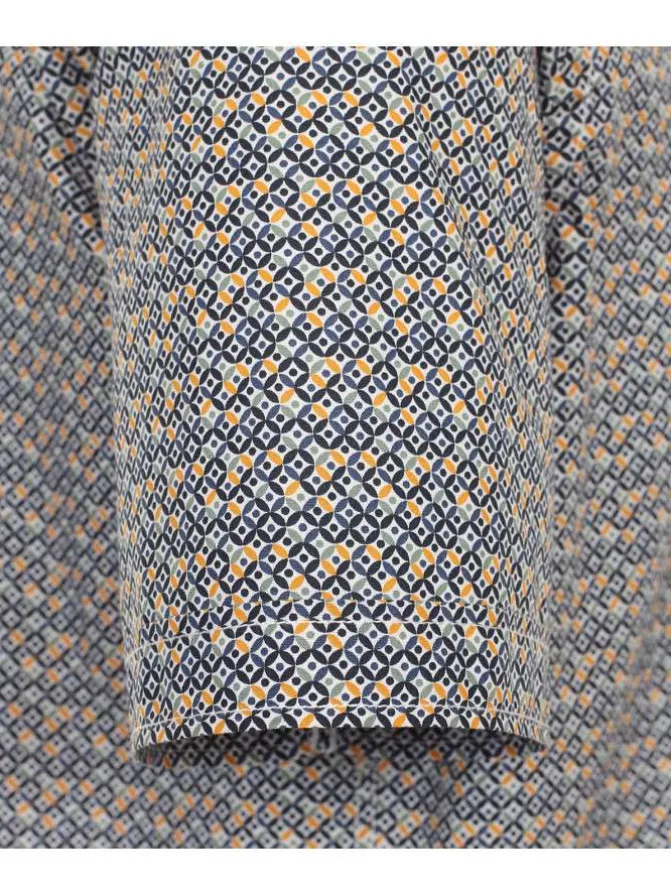 Chemise grande taille en coton multicolore imprimée avec une coupe droite