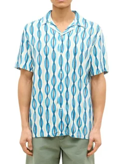 Chemise manches courtes bleue à motifs géométriques et à col cubain