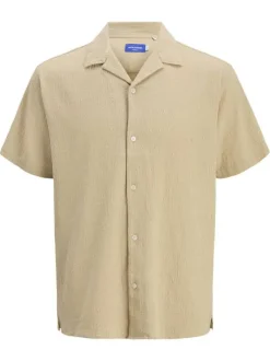 Chemise manches courtes en coton beige à coupe regular avec un col cubain