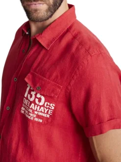 Chemise manches courtes en coton rouge unie à coupe regular fit avec une poche
