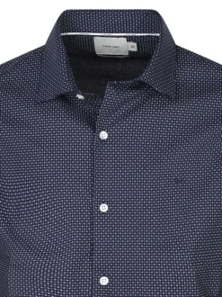 Chemise marine en coton imprimé avec une coupe slim fit et un col à rabats