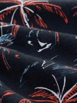 Chemise marine à motifs pourvue d'un col cubain et de manches courtes