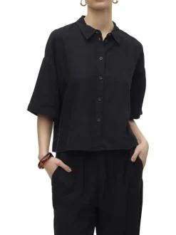 Chemise noire à coupe ajustée pourvu d'un col à revers et de manches 3/4