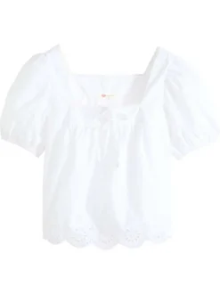 Chemisier en coton blanc uni avec une coupe droite et un col carré