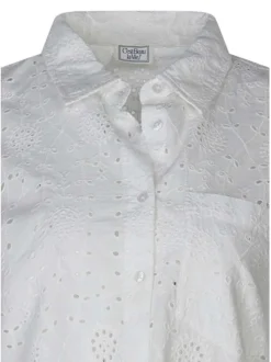Chemisier en coton blanc uni pourvu d'une coupe droite et d'un col chemise