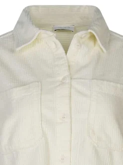 Chemisier en coton écru uni coupe ajustée avec un col chemise