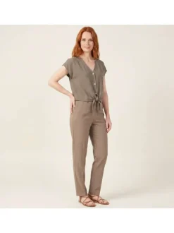 Chemisier fluide taupe uni avec une coupe droite et un col v