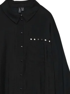 Chemisier noir uni à coupe droite avec un col à revers et une poche