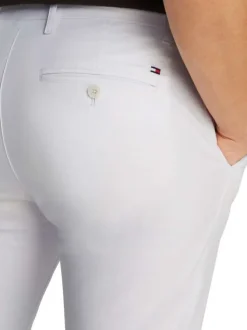 Chino en coton blanc uni à coupe slim et poches à l'italienne
