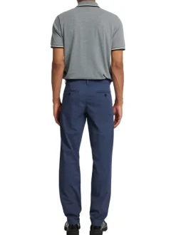 Chino en coton bleu indigo uni à coupe slim fit avec une taille intermédiaire