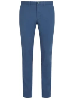Chino en coton bleu uni à coupe slim avec le logo brodé en petit à l'arrière