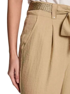Chino en coton mélangé beige uni avec une coupe droite et une ceinture en tissu