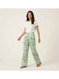 Chino paula loose pant vert avec des imprimés et une coupe droite