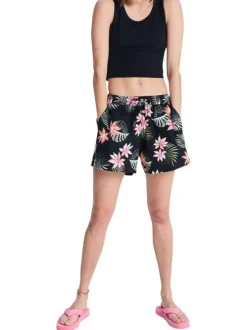 Crop top noir sans manche à coupe ajustée pourvu d'un col rond