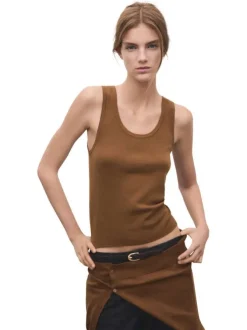 Débardeur court en coton et laine marron uni avec une coupe ajustée