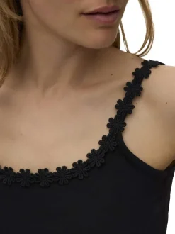 Débardeur en coton noir uni avec une coupe ajustée et un col rond