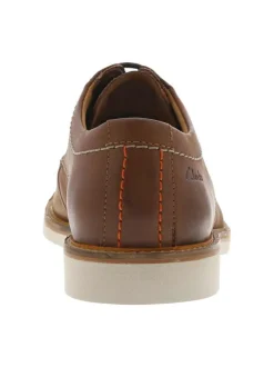 Derbies Atticus en cuir cognac avec des lacets ronds et un talon plat