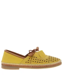Derbies en cuir jaunes avec des lacets élastiqués et un talon plat