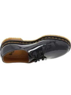 Derbies noires vernies en cuir avec talon plat