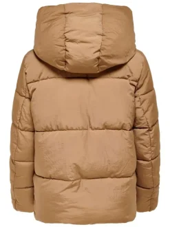 Doudoune beige unie coupe régular avec un col à capuche