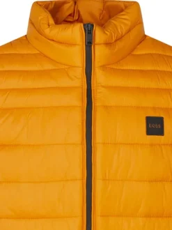 Doudoune orange unie à coupe droite avec un col montant et patch de la marque