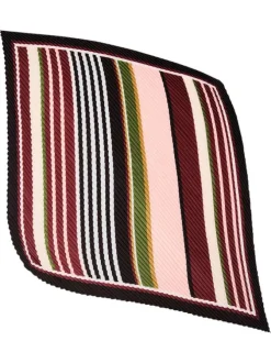 Foulard bordeaux à rayures imprimées avec un effet plissé