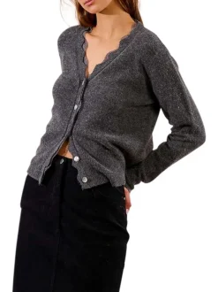 Gilet anthracite en maille fine avec un col v en dentelle et des manches longues