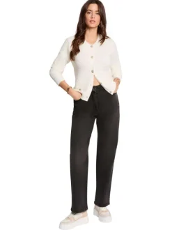 Gilet blanc uni avec une coupe ajustée et des manches longues