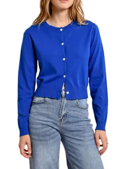 Gilet bleu uni avec une coupe droite un col rond et des manches longues