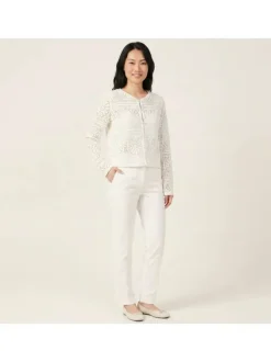 Gilet en coton blanc à motif floral avec une coupe droite et un col rond