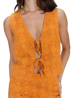 Gilet en coton orange uni sans manche pourvu d'une coupe droite