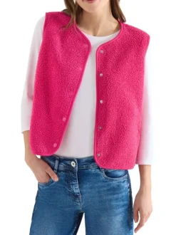 Gilet fuchsia uni sans manche pourvu d'un col rond et d'une coupe droite