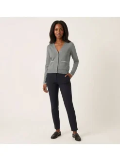 Gilet gris à coupe ajustée pourvu d'un col v et de manches longues