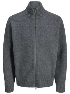 Gilet gris en maille fine avec une coupe droite et un col montant