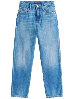 Jean en coton bleu uni coupe regular avec le patch de la marque à l'arrière