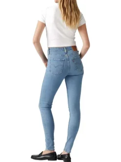 Jean 721™ bleu jean clair en coton coupe skinny avec un patch de la marque