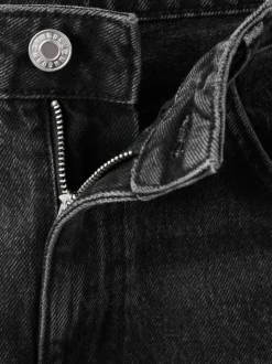 Jean en coton anthracite délavé avec une coupe bootcut et 5 poches